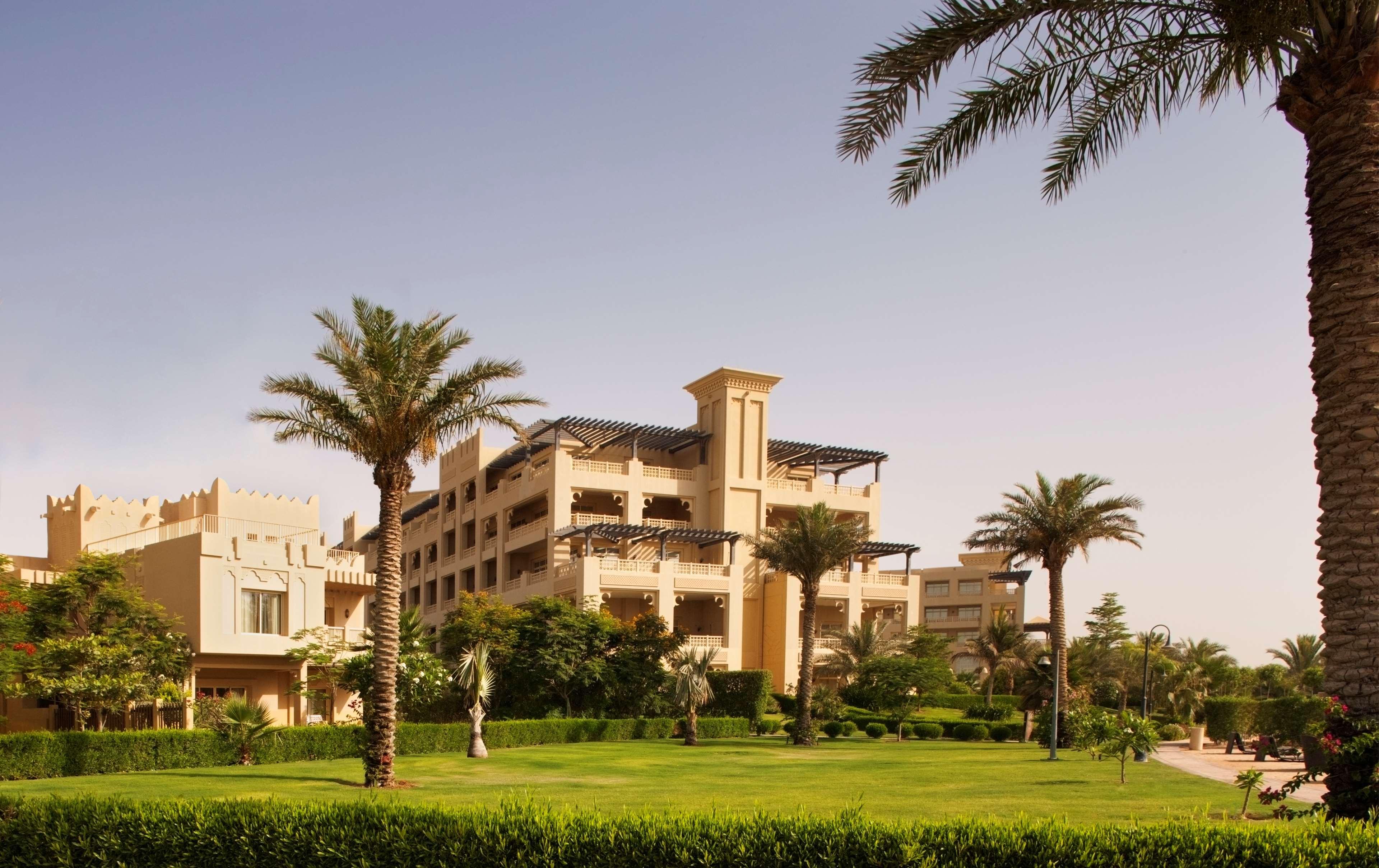 Grand Hyatt Doha Hotel & Villas Eksteriør billede The Village
