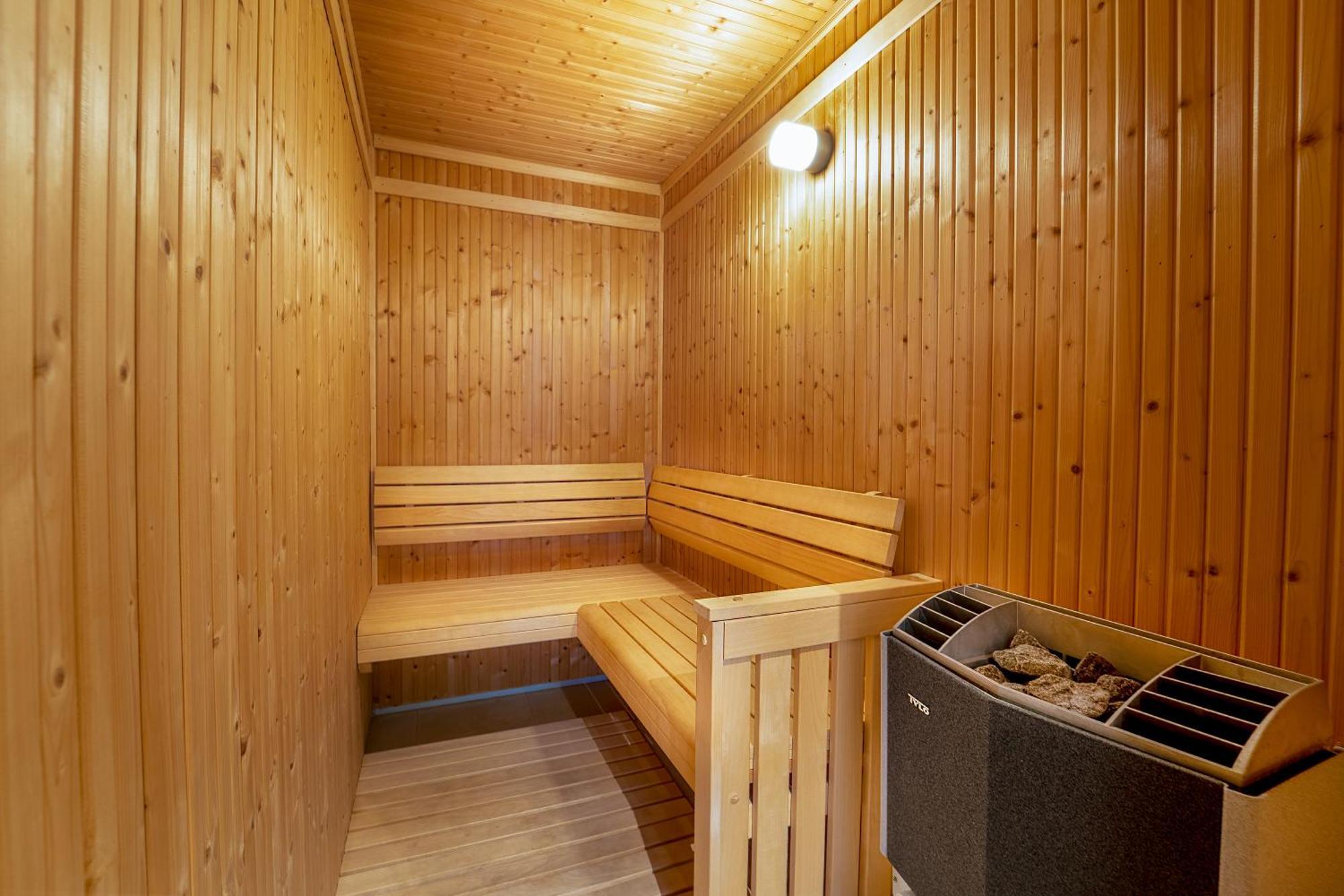 Grand Hyatt Doha Hotel & Villas Eksteriør billede A modern Finnish sauna