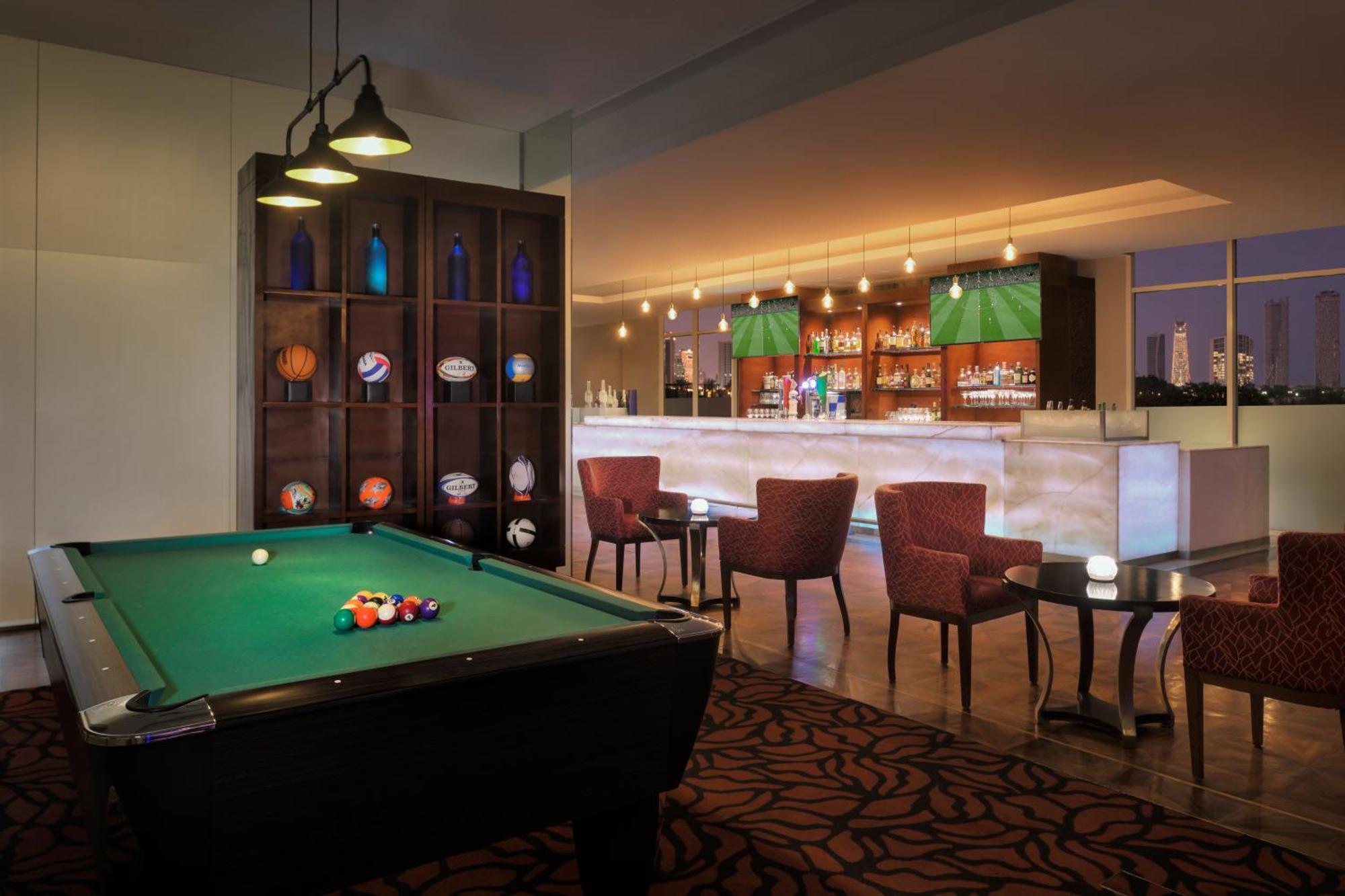 Grand Hyatt Doha Hotel & Villas Eksteriør billede The Sports Bar